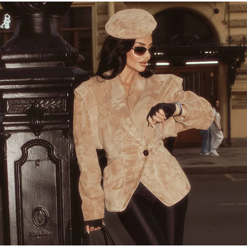 Single Breasted Buckle Casual Suede Jacket Women Chic Shoulder Pad Full Sleeve Lapel Slim Coat Autumn Lady New Highstreet Wear