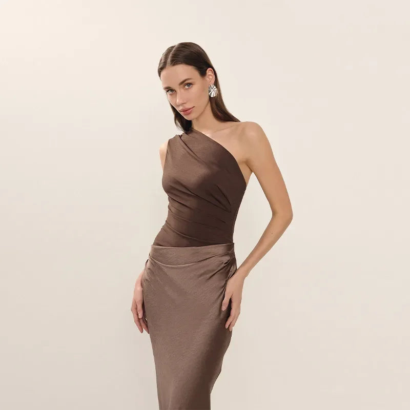 Luxary Solid Satin Maxi Dress Elegant One Shoulder Sleeveless High Waist Ruffle Robe 2025 New Summer Evening Party Clothing