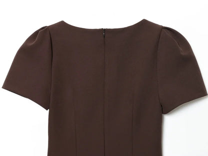 ETJ 2025 women's new products are elegant and stylish Short dress with a boat neck and short sleeves with pleats  black dress