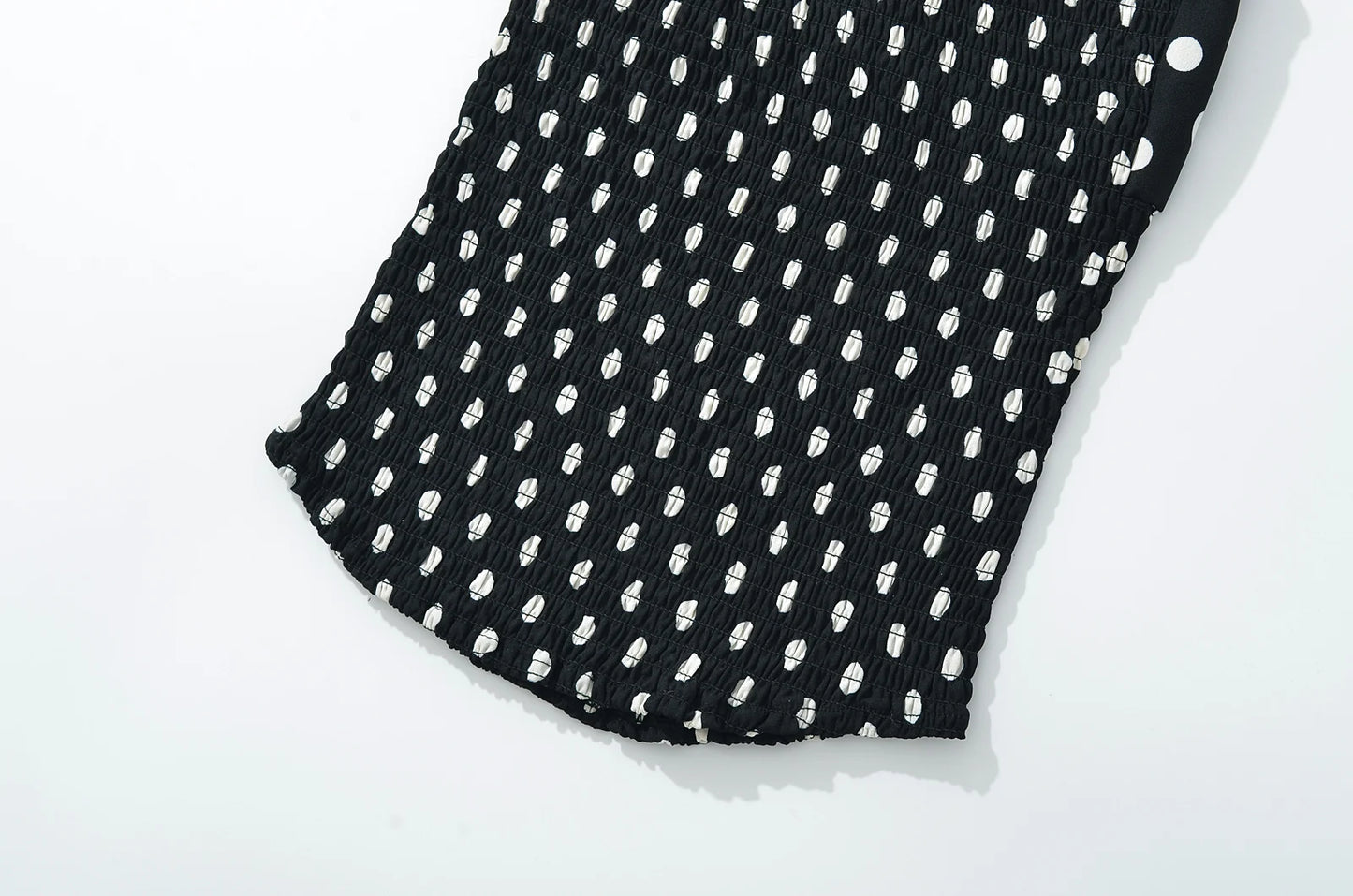 2025 Sexy Black White Polka Dot Halter Tank Top + Tie Bow Sashes Elastic Waist Ruched Ball Gown BUD Mini Skirt 2 Pieces 1 Set