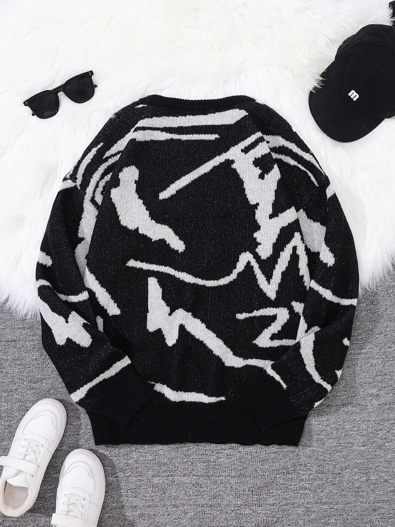 New Popular Spring Autumn Graffiti Jacquard Pattern Pullover Sweater Casual Round Neck Contrast Color Knitted Men's Pullover