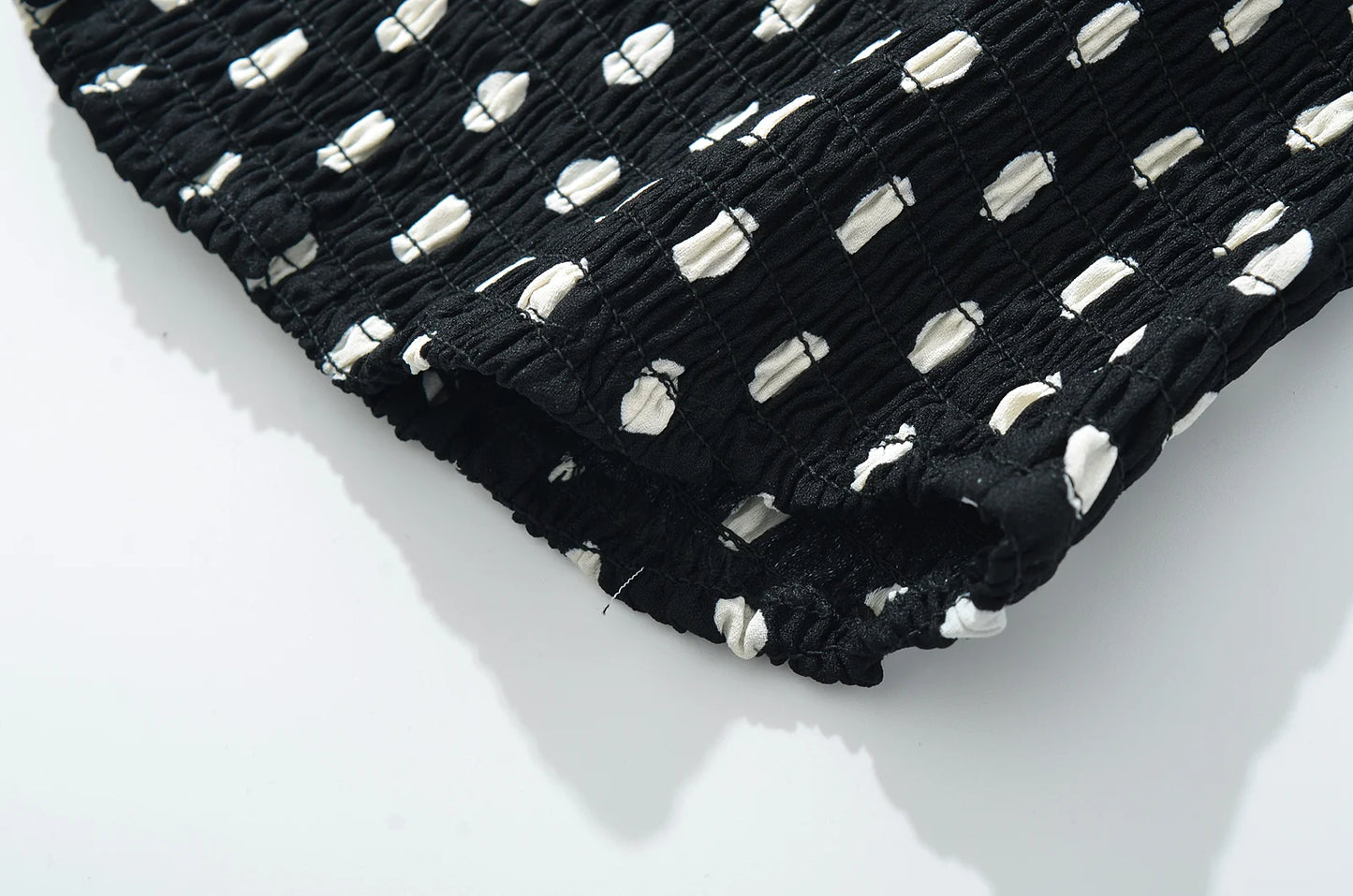 2025 Sexy Black White Polka Dot Halter Tank Top + Tie Bow Sashes Elastic Waist Ruched Ball Gown BUD Mini Skirt 2 Pieces 1 Set