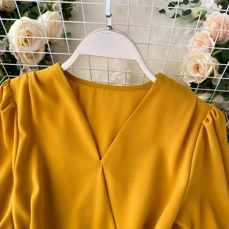 Women's Dress Spring New Temperament V-neck Solid Color Bubble Short-sleeved Irregular Ruffle Edge Lacing Dress Leisure Vestidos