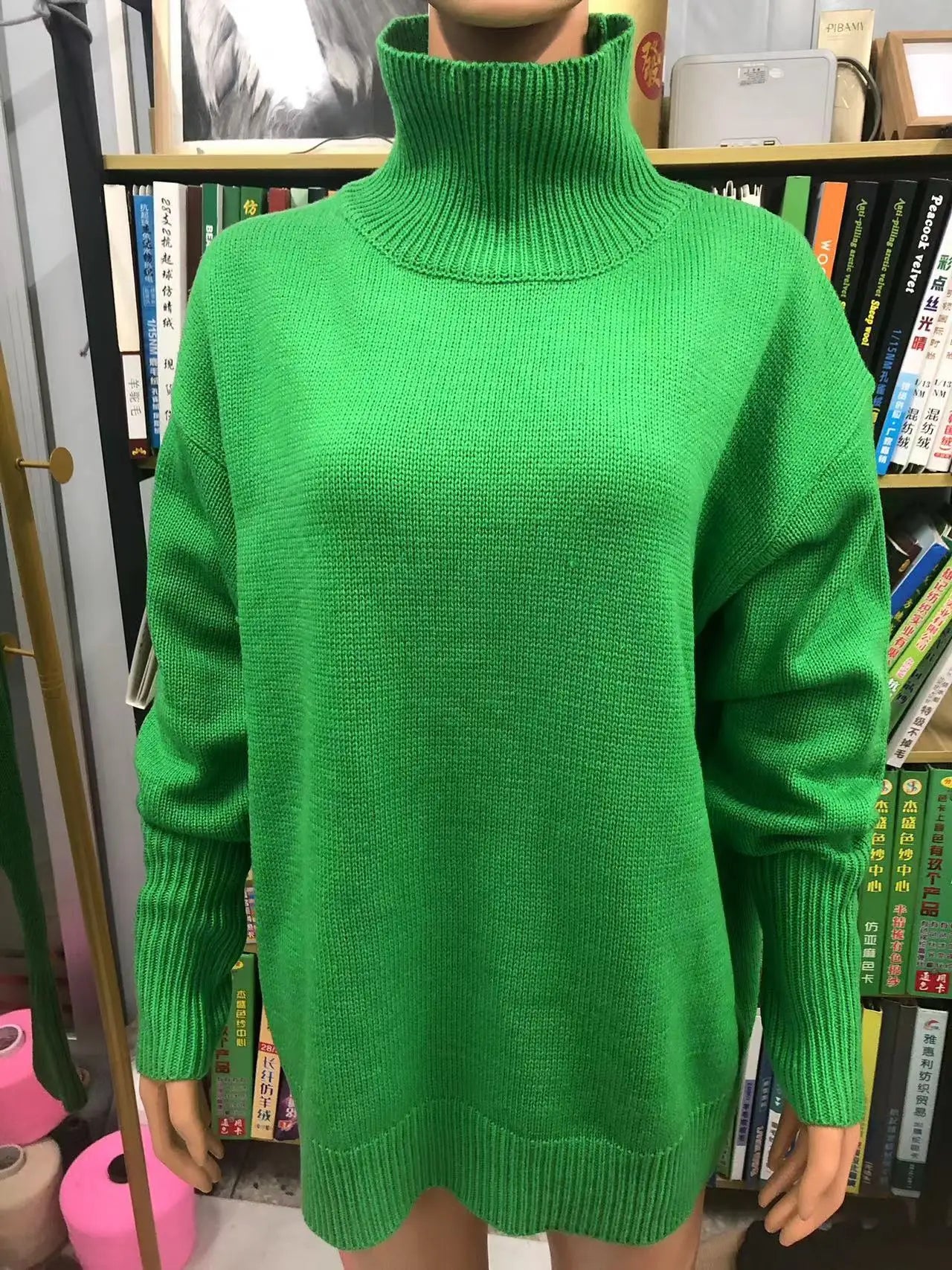 Original Light Luxury O-neck Knit Sweater Autumn And Winter Women's Elegant Loose Mock Neck Solid Color Warm Outerwear Sweater