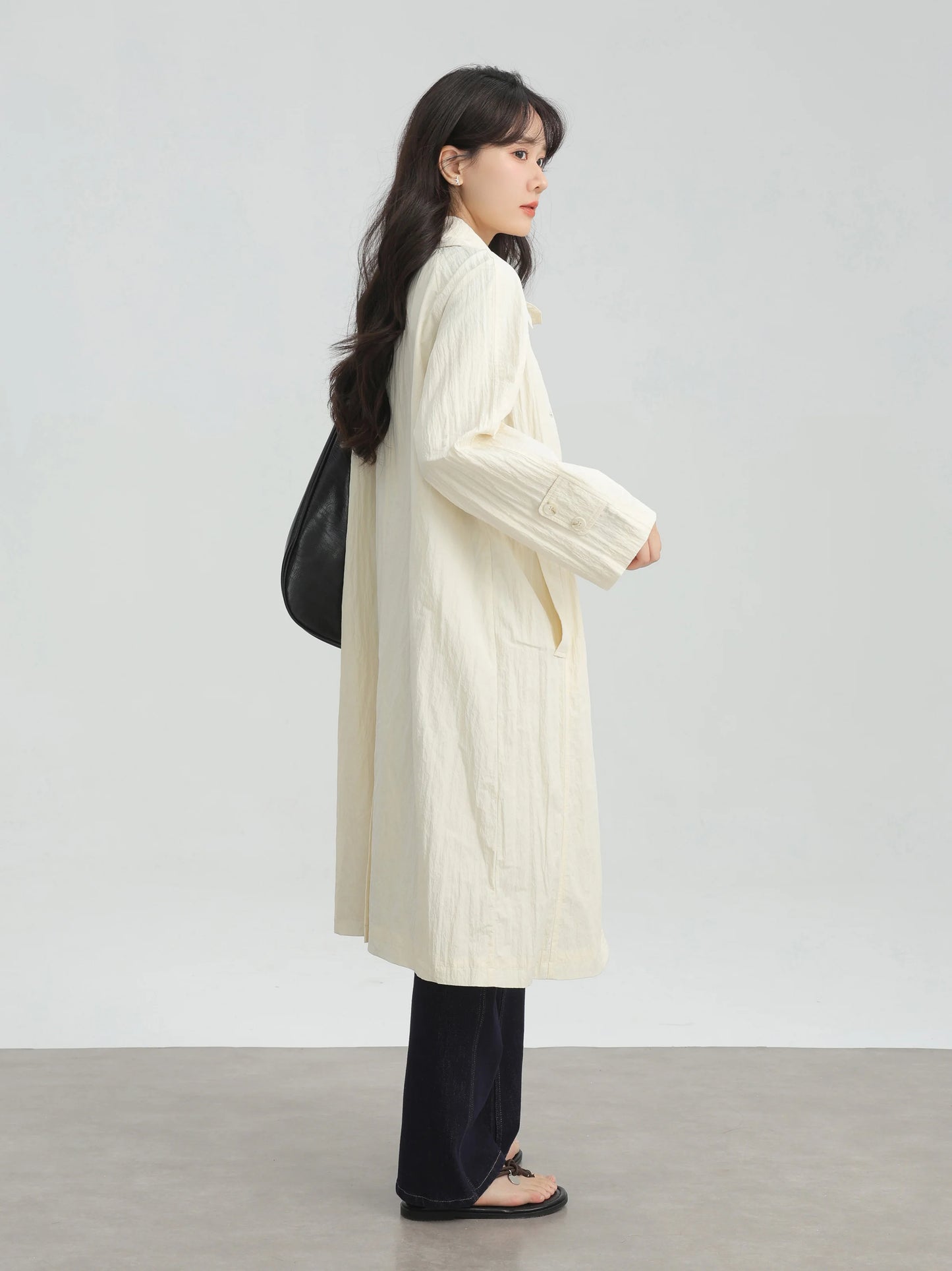 Wrinkled Double Cuff Belted Sleeve Trench Coat Women Loose Fit Lapel Collar Outerwear 2025 Casual Mid-Length Stylish Overcoat