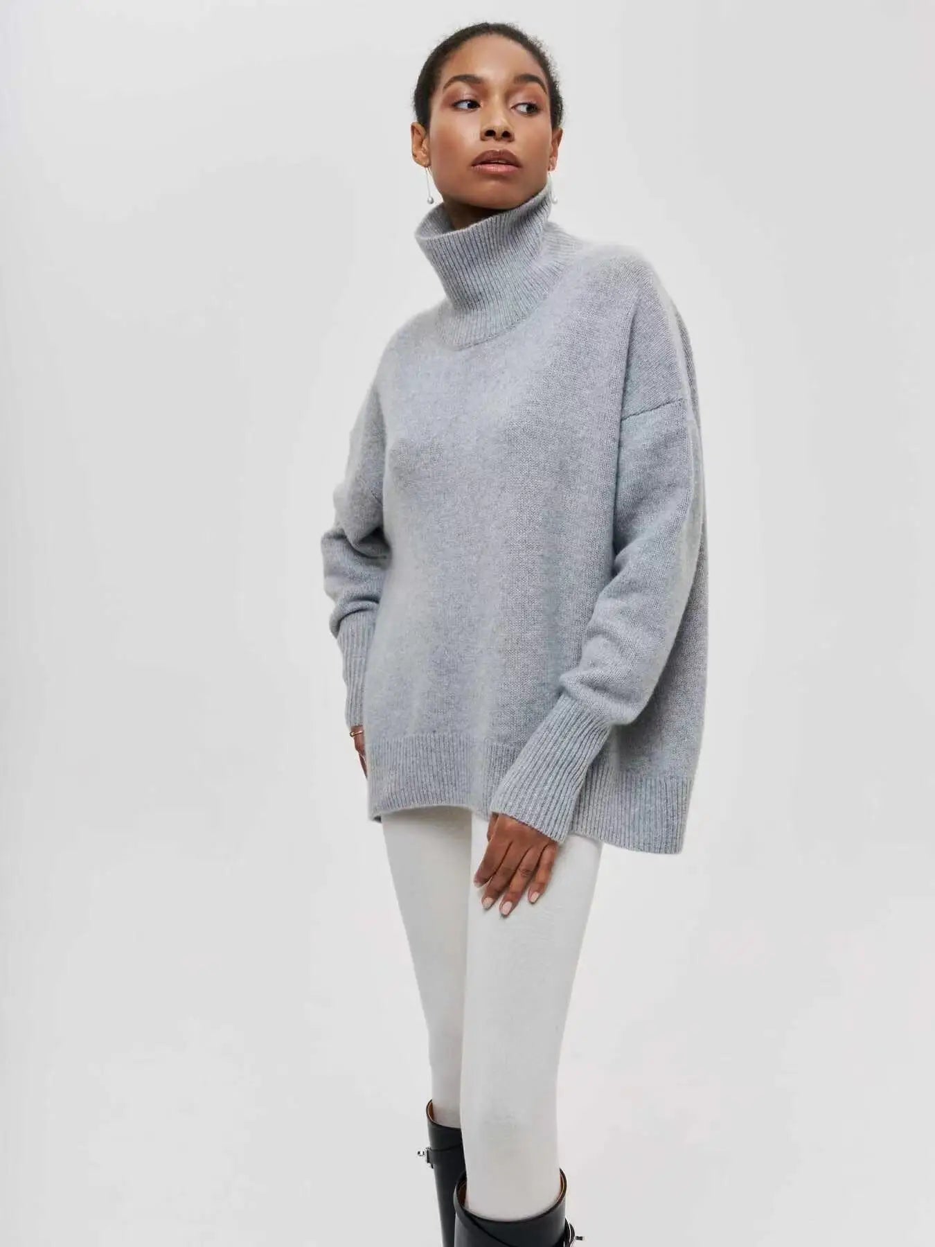 Original Light Luxury O-neck Knit Sweater Autumn And Winter Women's Elegant Loose Mock Neck Solid Color Warm Outerwear Sweater