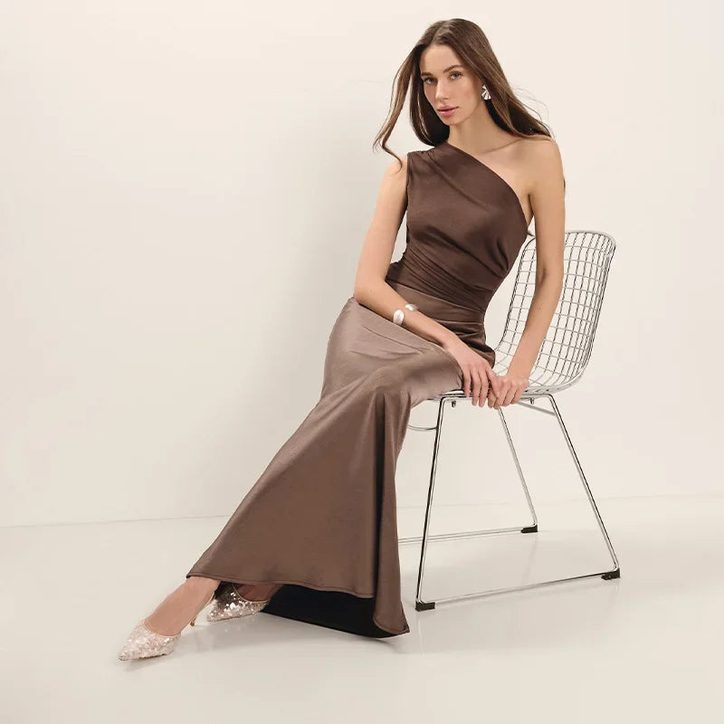 Luxary Solid Satin Maxi Dress Elegant One Shoulder Sleeveless High Waist Ruffle Robe 2025 New Summer Evening Party Clothing