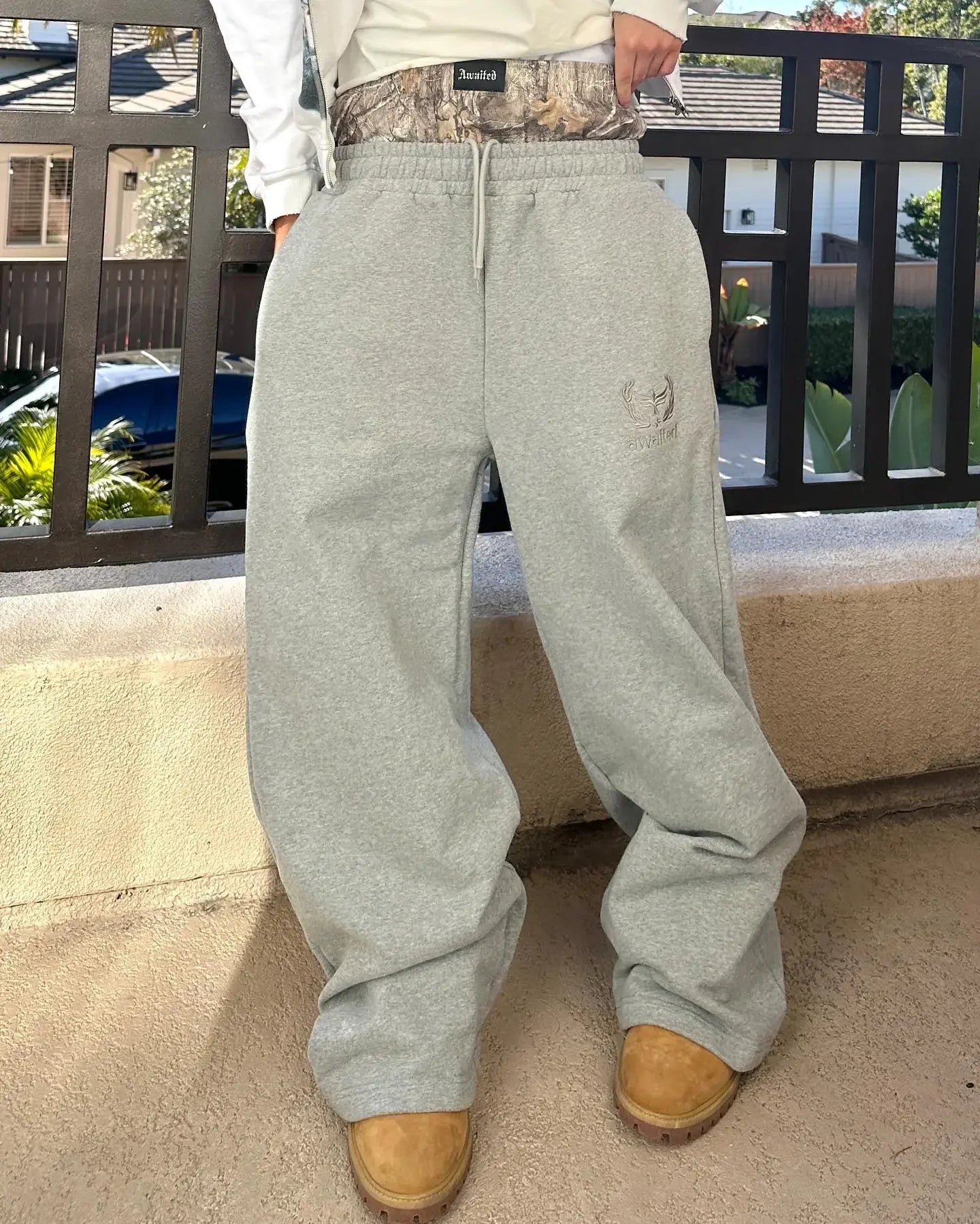 Men's Y2K Retro Sports Pants Double Cuffs Embroidered Camouflage Pattern Unisex Loose Pants Wide Leg Pants Trendy Casual Street