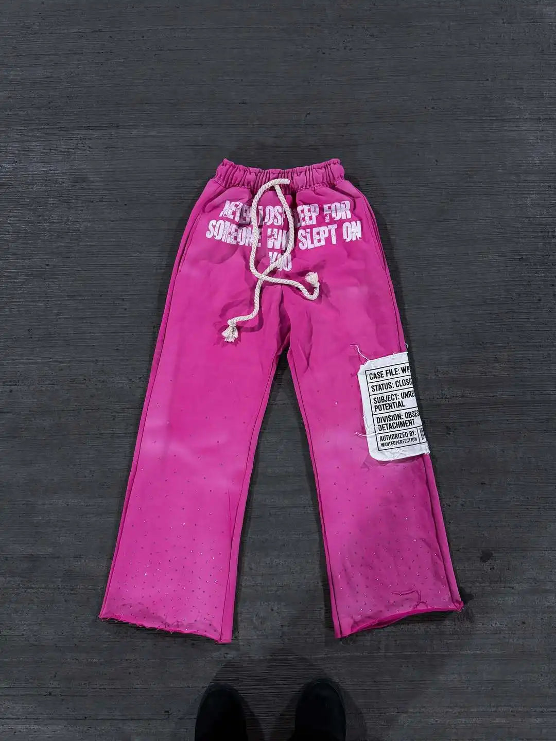Winter fashion street printed pants, sweatpants, loose drawstring, hot brick trendy sweatshirt set for men and women